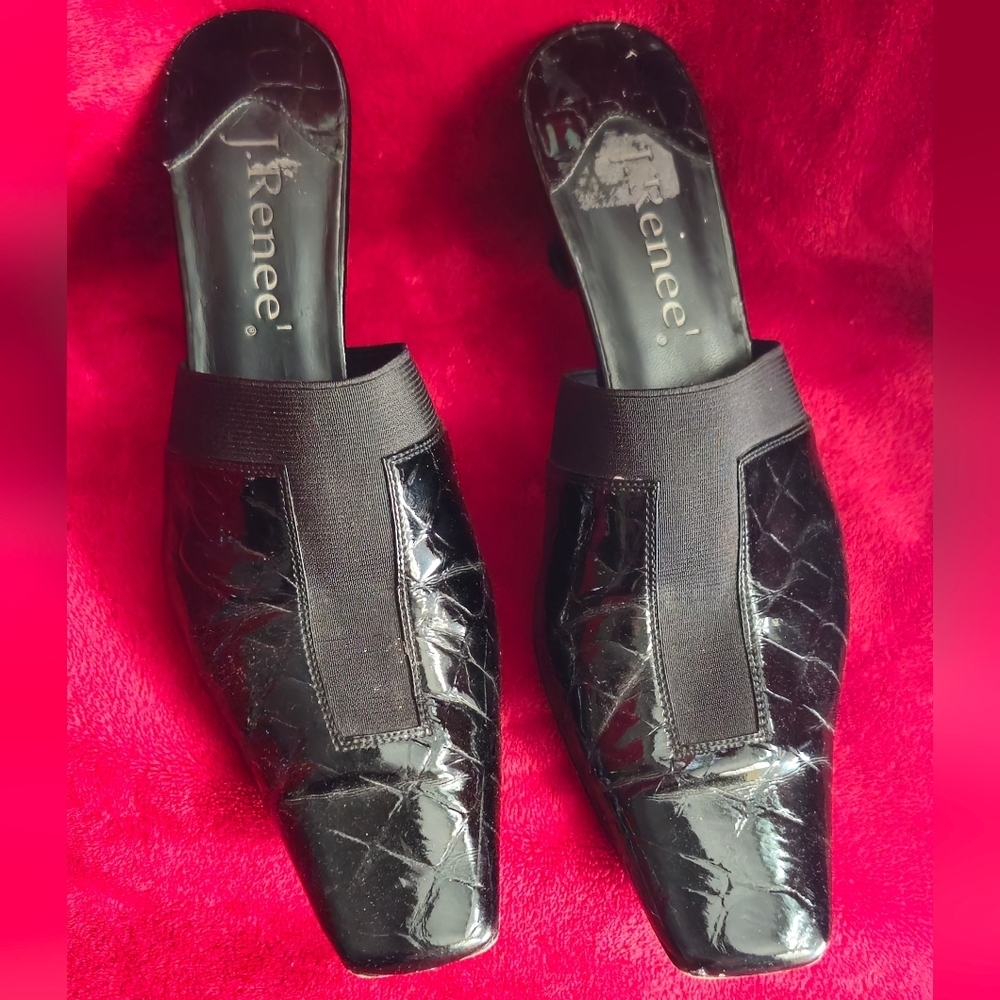 J.Renee Black Patent Crocodile Pattern Faux Leather Mules -Size 10M